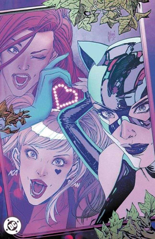 Gotham City Sirens Unfit For Orbit #5 (Of 5) Cover D Guillem March Connecting Kalanorian Foil Variant DC Comics