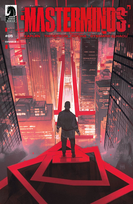 Masterminds #5 (Cover B) (Marco Locati) Dark Horse